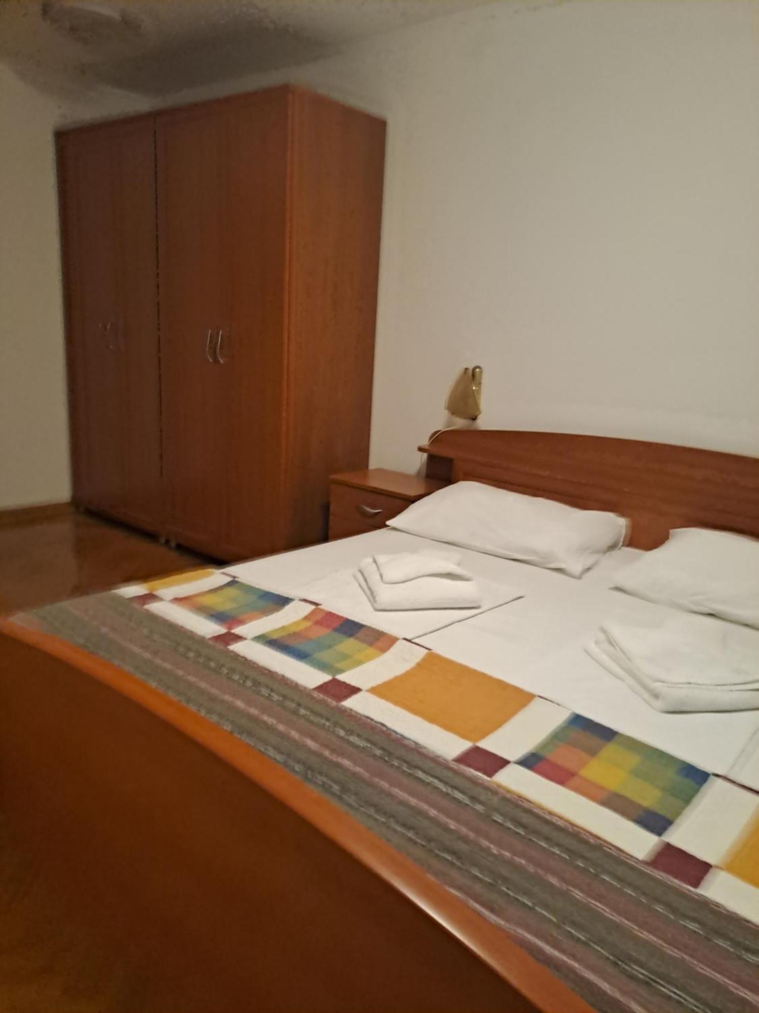 Apartment Zarok *